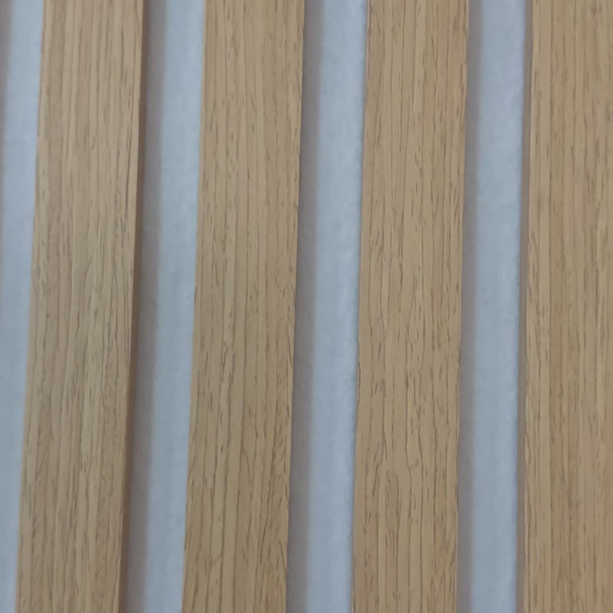 Smartpanel®️Canadian Oak On White felt - Acoustic Wood Panel